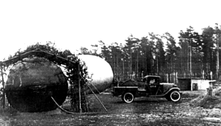 27 октября 1941 г. появился приказ №0348 по 2-му корпусу ПВО о переводе автомашин на отработанный водород.
